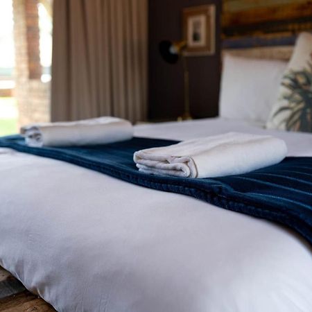 Red Sands Country Lodge Kuruman Esterno foto