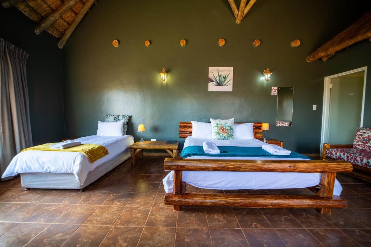 Red Sands Country Lodge Kuruman Esterno foto