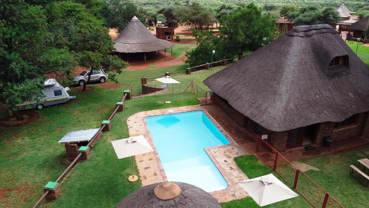 Red Sands Country Lodge Kuruman Esterno foto