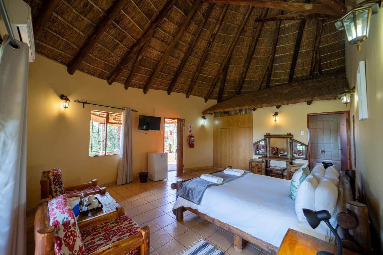 Red Sands Country Lodge Kuruman Esterno foto
