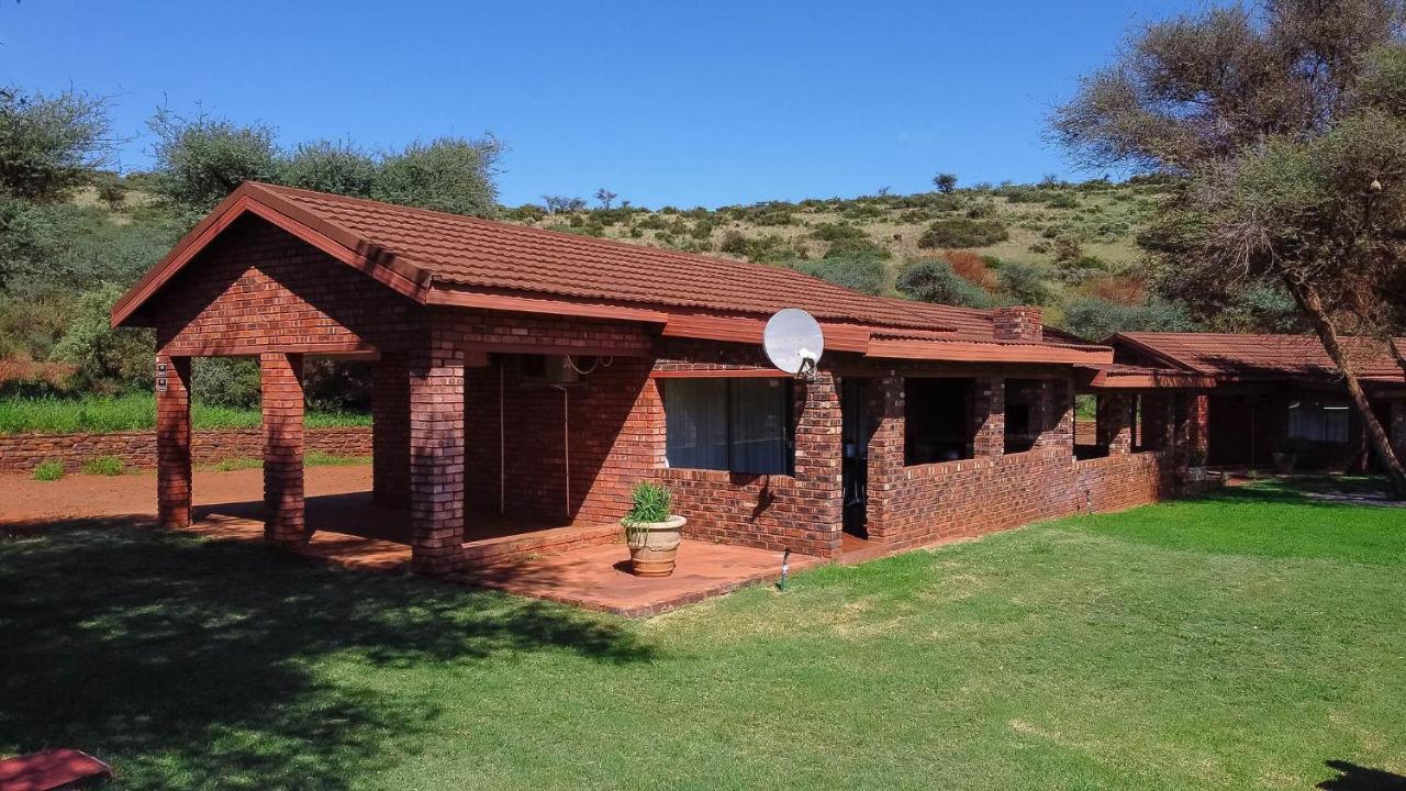 Red Sands Country Lodge Kuruman Esterno foto